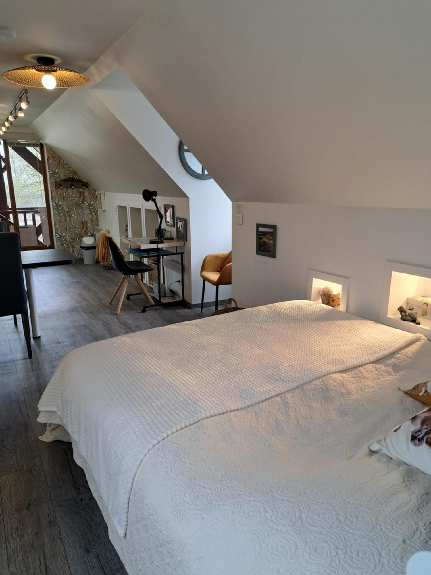 Villa O Loft Des Croisiens Saint-Quentin-Lamotte-Croix-au-Bailly Exterior foto