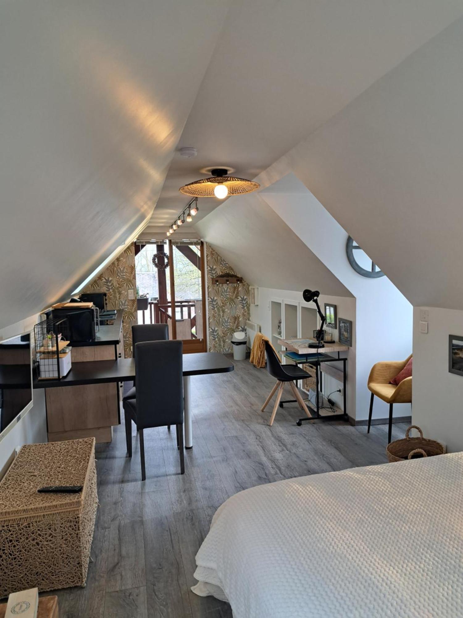 Villa O Loft Des Croisiens Saint-Quentin-Lamotte-Croix-au-Bailly Exterior foto